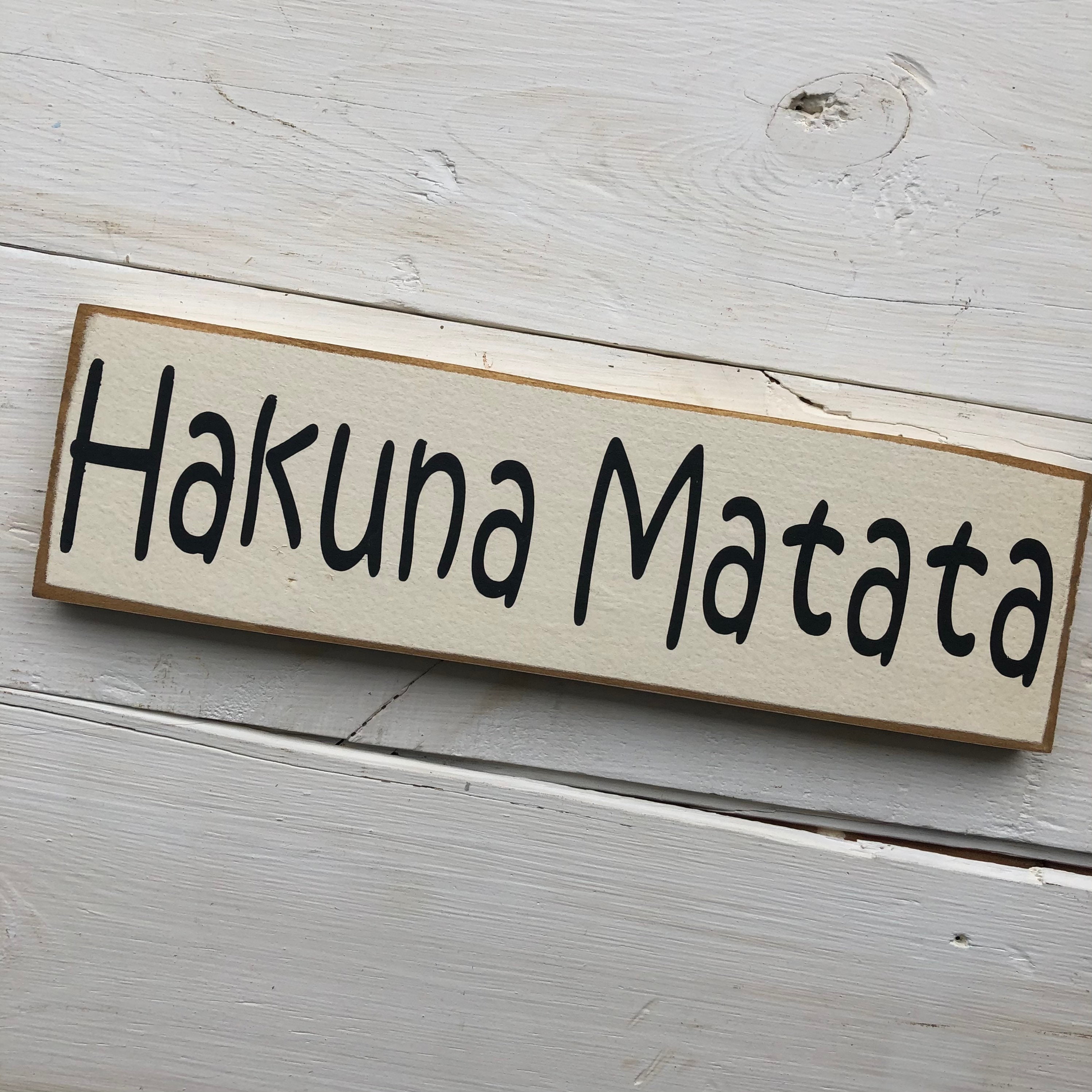 Hakuna Matata Wooden Sign / Hakuna Matata Sign / Playroom | Etsy