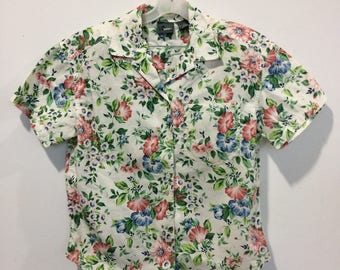 Vintage 90s Liz wear Liz Claiborne floral shirt