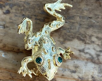 Genuine Vintage - Gold-Plated Carved Frog Brooch with Emerald Green Rhinestones