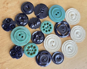 Vintage Button Packs - 18 Mixed Casein Buttons (Black/White/Green)
