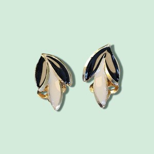 Vintage Earrings - 1980&#39;s 18K Gold Plated Black & Cream Enamel Clip on Earrings - Made in UK