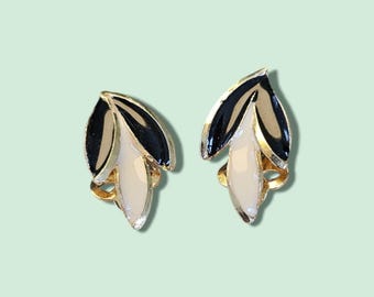 Vintage Earrings - 1980's 18K Gold Plated Black & Cream Enamel Clip on Earrings - Made in UK