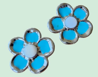 Vintage Silver-Plated Turquoise Daisy Painted Enamel Earrings 1980's - Made in UK