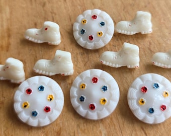 Vintage Button Packs - 10 Mixed White Glass Shank Buttons