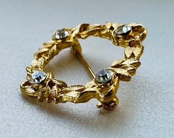 Genuine Vintage Gold-Plated Wreath Pin with Swarovski Crystals