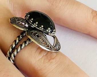 Genuine Vintage 1970's Silver-Plated Adjustable Black Glass Ring