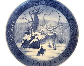 Vintage Royal Copenhagen Kai Lange Christmas Plate - 1967 The Royal Oak, Made in Denmark