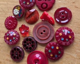 Vintage Button Packs - 15 Mixed Red Glass, Wood & Casein Buttons