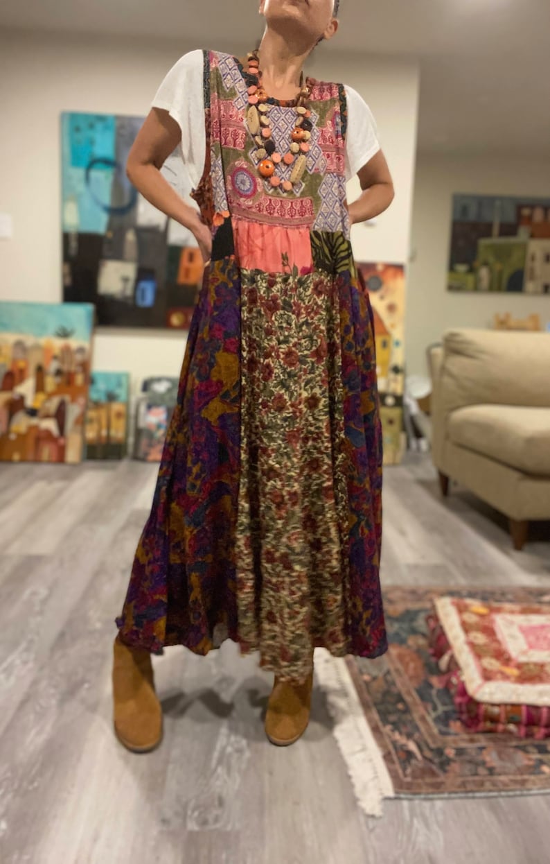 Up-cycled boho patchwork sleeveless dress 'Pnina' L-2X, Patchwork farm chic loose pinafore dress, cottage core sleeveless maxi dress. zdjęcie 3