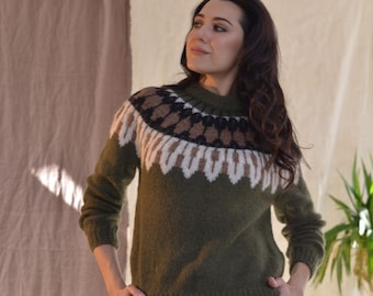 alpaca women sweater. Fair isle sweater.  Icelandic sweater. Oversize alpaca sweater.