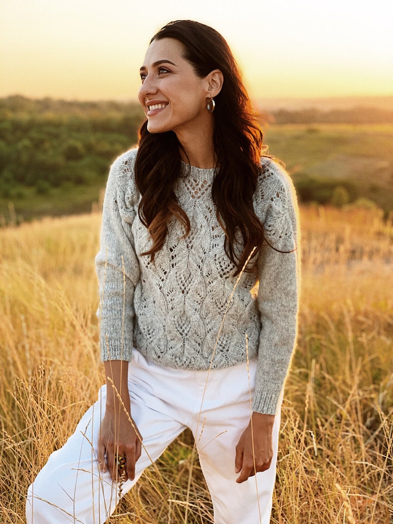 Suéter de alpaca gris para mujer. Suéter de boda de alpaca y lana merino. Suéter para mujer. Suéter de alpaca. Suéter de alpaca. imagen 5