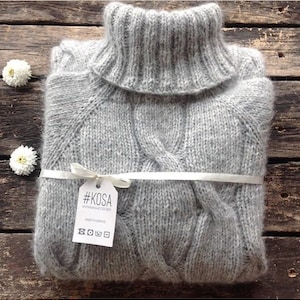 Gray Alpaca and merino wool cable women&#39;s sweater. Alpaca women sweater. Handknit alpaca sweater. Alpaca pullover.Beige alpaca pullover