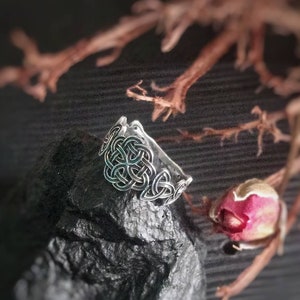 Keltische knoop vrouwenring zwart oxideren 925 sterlingzilveren ring donkerzilveren beschermingssymbool Viking sieraden Triquetra heidense talismanringen
