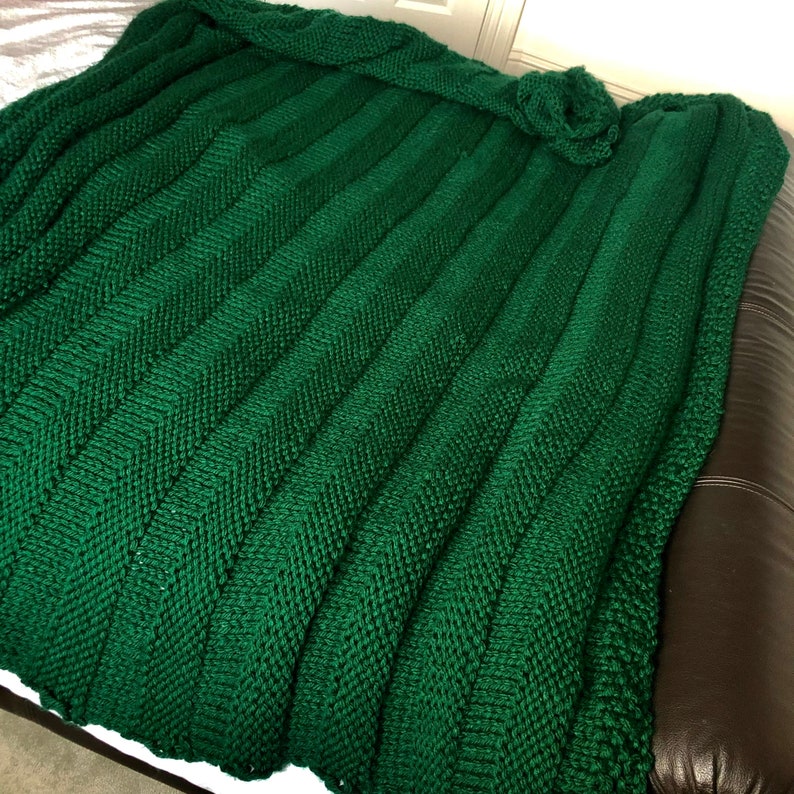Emerald Green Throw Blanket, Extra Large Dark Green Queen Bedspread