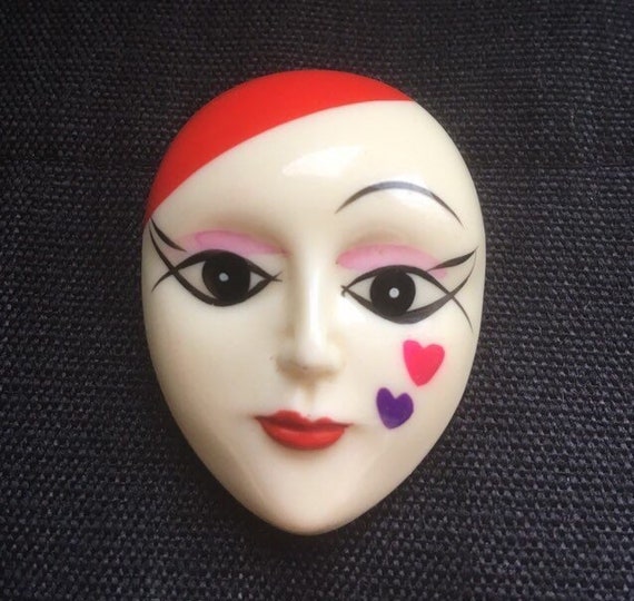 Vintage Plastic 3D Theatrical Face Brooch - Etsy
