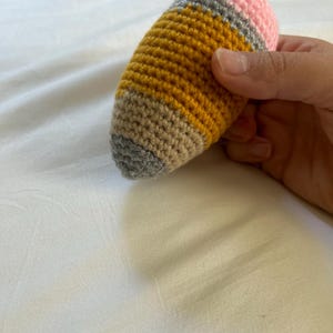 かぎ針編みの鉛筆