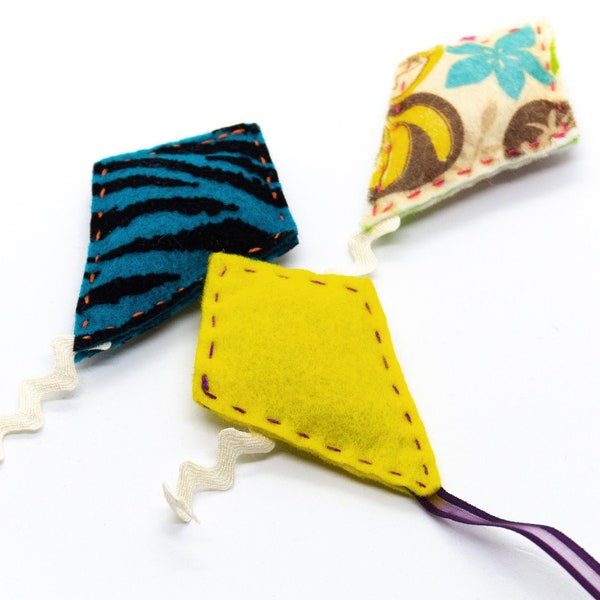 Mini Kite Set of 3 Cat Toys - Organic Catnip