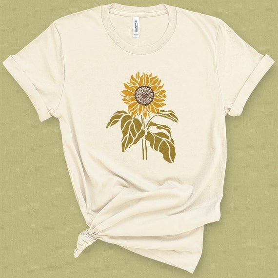 Sunflower Graphic Tee for Women, Yellow Sunflower Tee, Gift for Her, Boho Flower Shirt, Gardening Gift