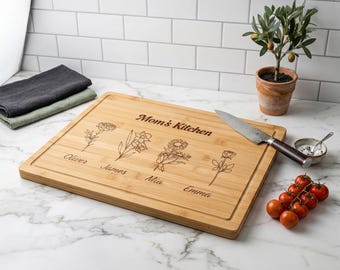 Personalized Cutting Board for Mom, Mother’s Day Gift for Her, Engraved Charcuterie Board, Kitchen Decor with Children Names