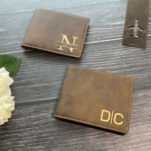 Billetera para hombres, Regalo para el Día del Padre, Billetera para hombres grabada, Billetera monogramada personalizada, Billetera delgada doble, Billetera Groomsman, Billetera personalizada