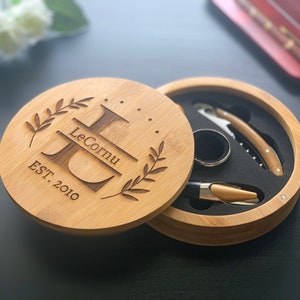 Coffret cadeau vin, boîte à outils pour le vin, lot de 4 ; Tire-bouchon, bouchon, carafe verseur avec bouchon, cadeau de fête des mères