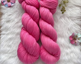 ASTILBE - Handdyed  - Merino wool - wool blend - yarn skein - Dk - Sock - Super Bulky -knit - crochet