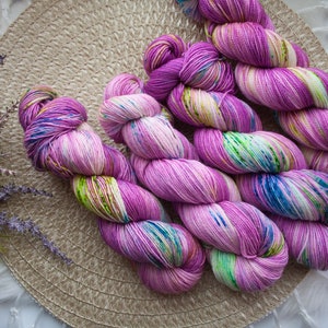 The DAZZLING LORELAI GILMORE- Handdyed - Speckled - Merino wool - wool blend - yarn skein - Dk - Sock - Super Bulky -knit - crochet
