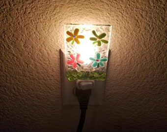 4 flowers fused onto glass nightlight