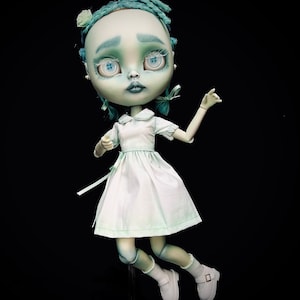 HECHO A PEDIDO Ghost Child de Coraline inspirado en la muñeca Blythe personalizada Ooak