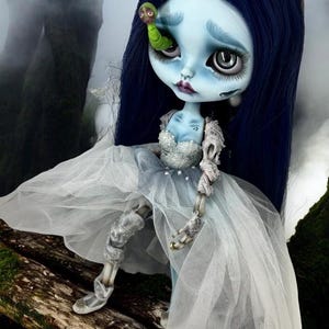 MADE TO ORDER Corpse Bride inspirierte Blythe Puppe