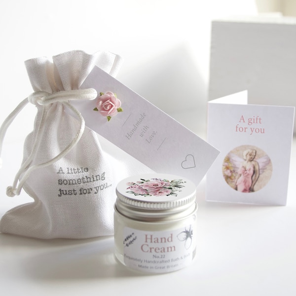 Hand Cream Gift Set / Token Gift / Thinking of You Gift for her / Gifts for women / Cute Gift / Mini Gift / Gift under 10 / Gift for Mum
