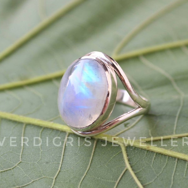 AAA Rainbow Moonstone ring, Bold Sterling Silver Statement ring, alternative engagement ring, 92.5 Solid Silver