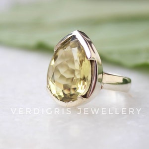 Beautiful lemon quartz ring, Sterling silver statement ring