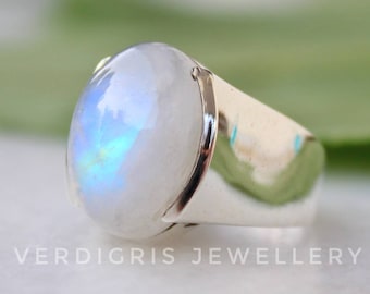 Rainbow moonstone ring, Alternative engagement ring, moonstone statement jewellery, 92.5 Sterling Silver