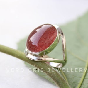 Beautiful Strawberry quartz ring, Sterling silver statement ring