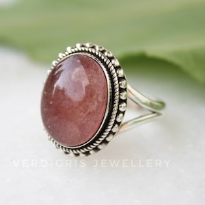 Beautiful Strawberry quartz ring, Sterling silver statement ring
