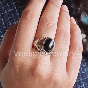 Anello di onice nero naturale, anello in argento sterling, fatto a mano, gioielli di pietre preziose, anelli di pietre portafortuna di dicembre, gioielli d&#39;argento, gioielli di onice, Boho