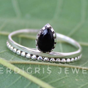 Beautiful black onyx ring, Sterling silver statement ring