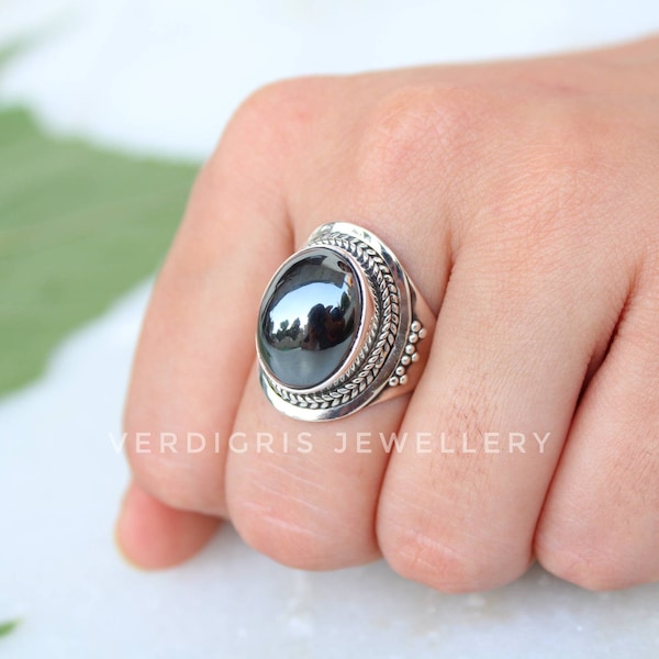 Bague en hématite naturelle, bague audacieuse en argent sterling, bague faite main, anneau réglable