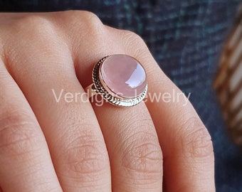 Rose Quartz Sterling Silver Ring, Handmade, gemstone jewelry, silver jewelry, Christmas Gift, January Birthstone Ring, Statement Ring