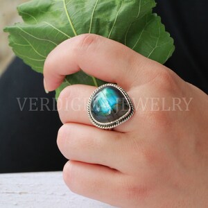 Labradorite sterling silver ring, handcrafted jewelry, Natural gemstone, antique boho ring, anniversary gift, February gemstone