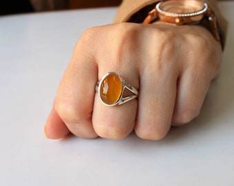 Mango Chalcedony ring, Sterling silver, Handmade Jewelry, simplistic Design, gift for any occasion, personalized ring, Ethically sourced gem