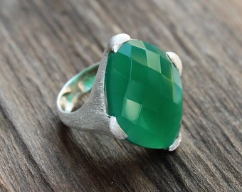 Green Onyx Ring, Sterling Silver Statement Ring, Emerald Alternative, Large Unique Kite Gemstone, Matte Finish