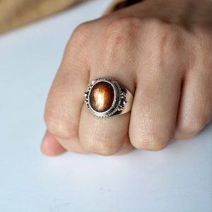 Real sunstone ring, Sterling Silver ring, cocktail ring, alternative engagement ring, avant garde, birthstone ring, natural sunstone jewelry