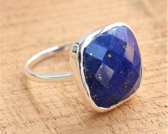 Natural lapis lazuli ring, Sterling Silver ring cocktail ring, bridesmaids ring, alternative engagement ring, boho ring