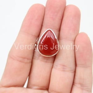 Anillo de ónix rojo natural, joyería de plata esterlina, anillo de piedra de nacimiento de diciembre, joyería de piedras preciosas, regalo de Navidad, hecho a mano, piedra preciosa de cabujón de pera