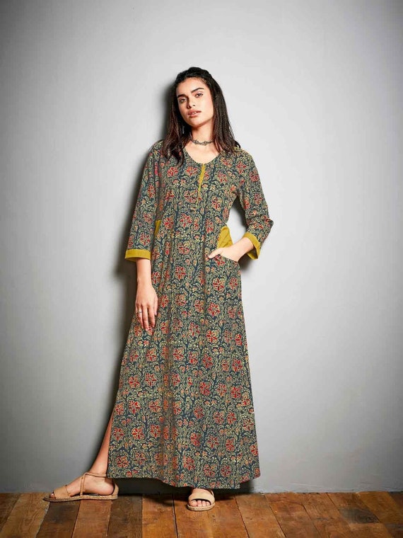maxi dresses for curvy women
