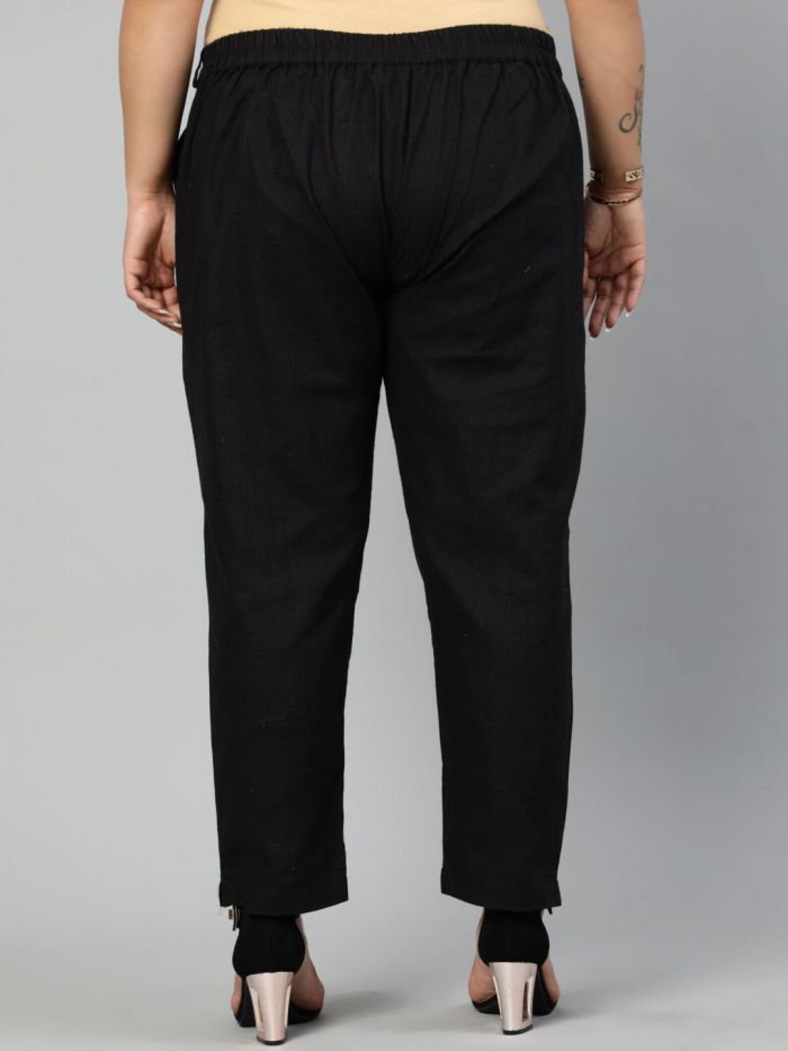 black plus size pants