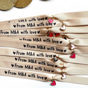 Personalized ribbon bracelet with heart charm and closure (EVJF, wedding,...)