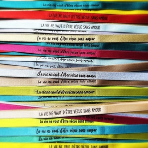 Personalized simple satin ribbon bracelet (bachelorette party, wedding, birthday, communion, conference, etc.). Personalized fabric bracelet, guest gift